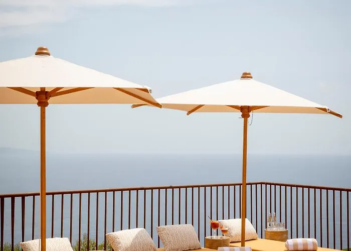 Mylos - Cargese, Piscine Interieure Et Exterieure Cargèse