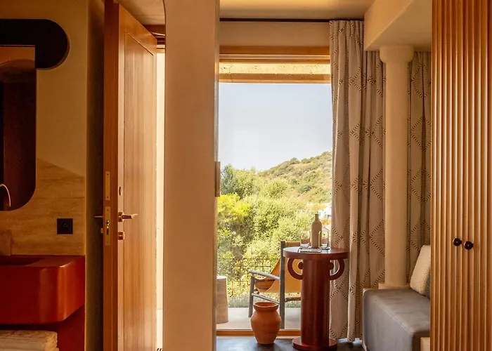 Hotel Mylos - Cargese, Piscine Interieure Et Exterieure 4*