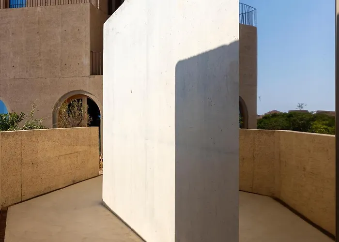 Mylos - Cargese, Piscine Interieure Et Exterieure 4*