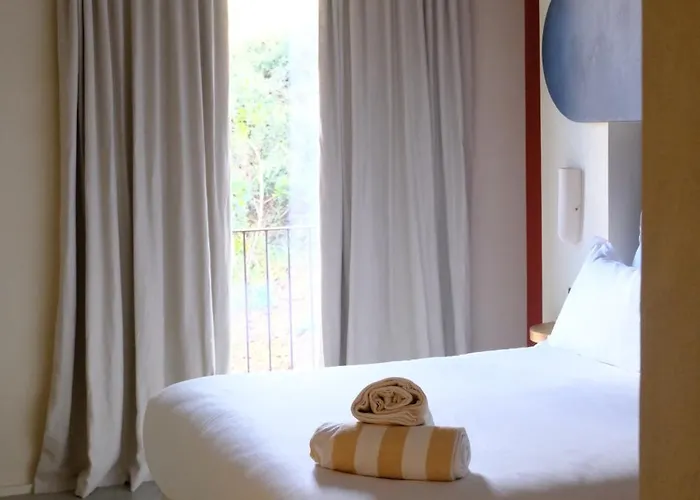 Hotel Mylos - Cargese, Piscine Interieure Et Exterieure 4*