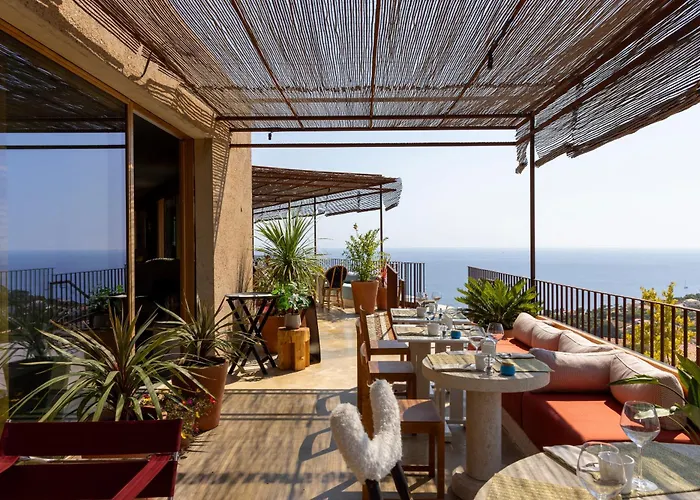 Mylos - Cargese, Piscine Interieure Et Exterieure Hotel Cargèse