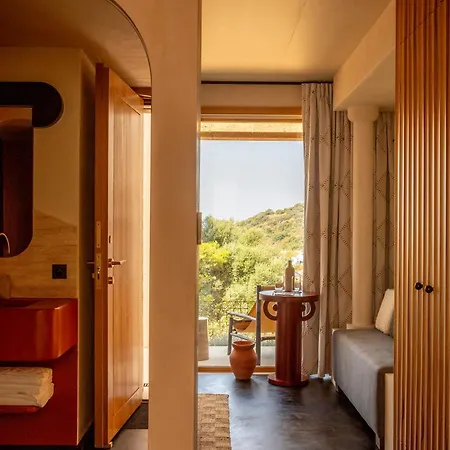 Hotel Mylos - Cargèse, Piscine Intérieure Et Extérieure 4*