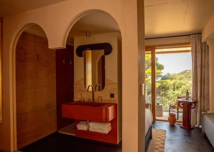 Mylos - Cargese, Piscine Interieure Et Exterieure Cargèse