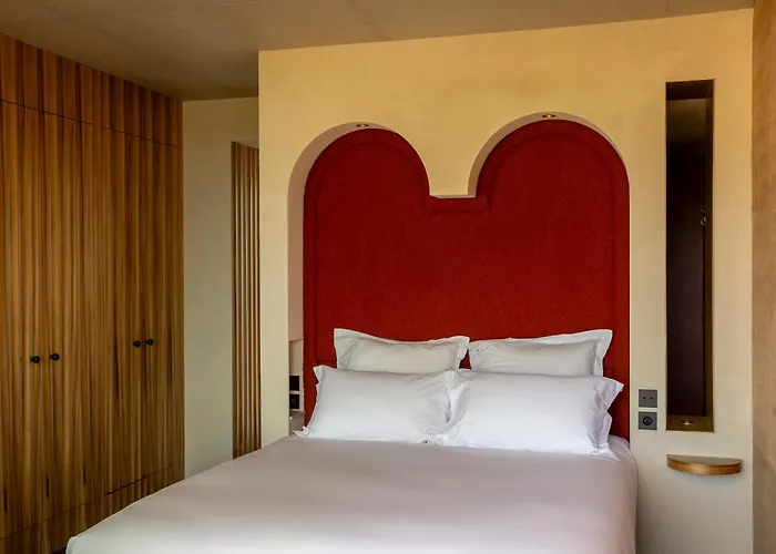 Mylos - Cargese, Piscine Interieure Et Exterieure Cargèse